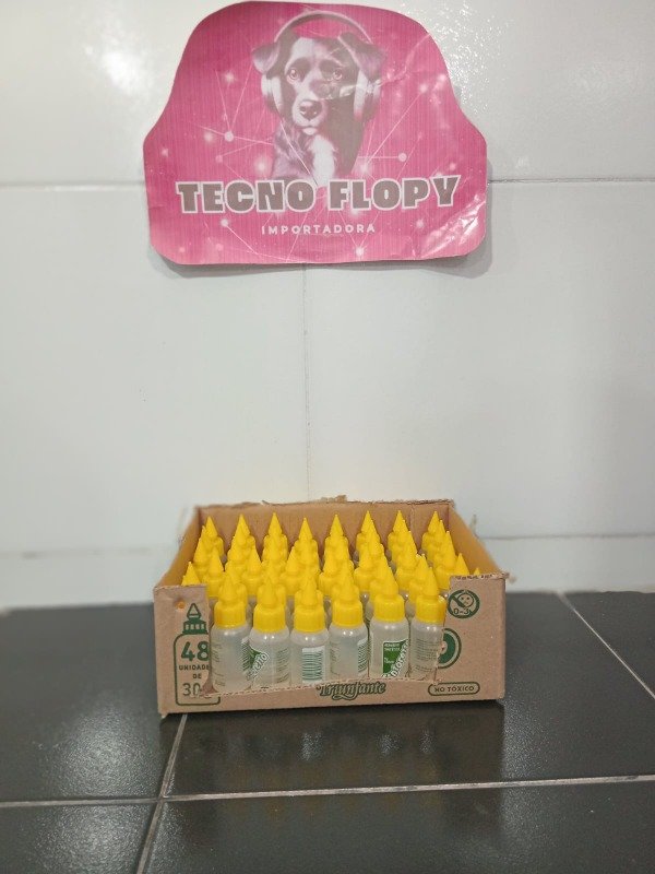 Producto - Plasticola adhesivo sintetico 30g no toxico