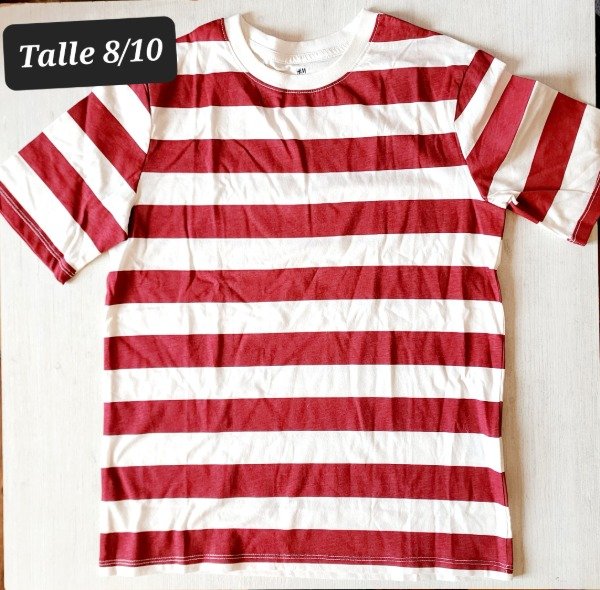 Remera manga corta HyM talle 8/10 rayado rojo