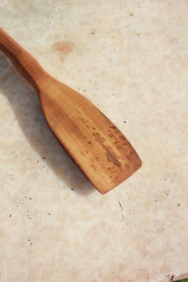 Producto - Espátula Guayubira albura 5x43cm