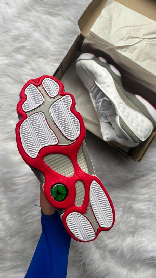 Producto - JORDAN RETRO 13 WOLF GREY - 3