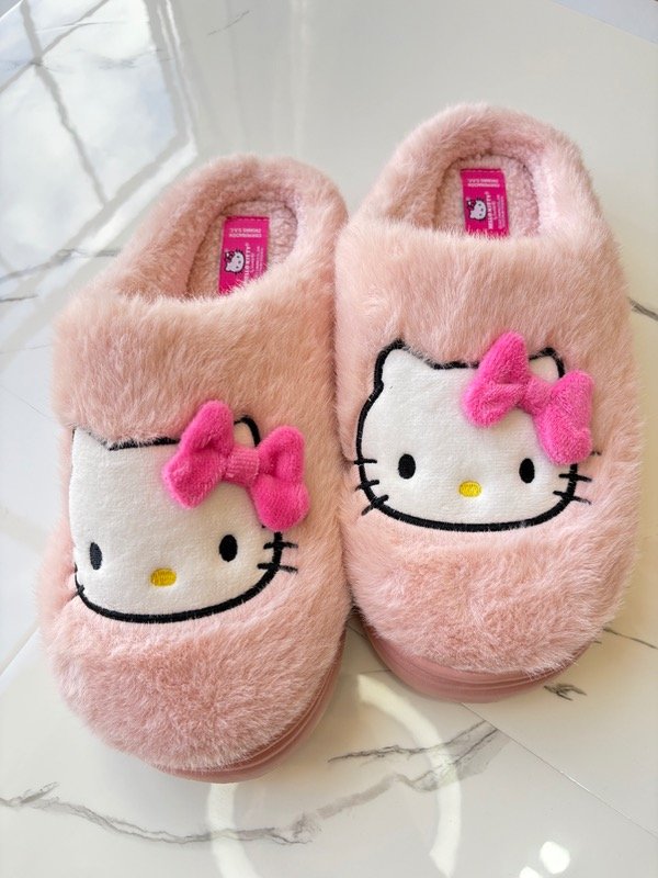Producto - Pantuflas Hello Kitty Licencia ROSA