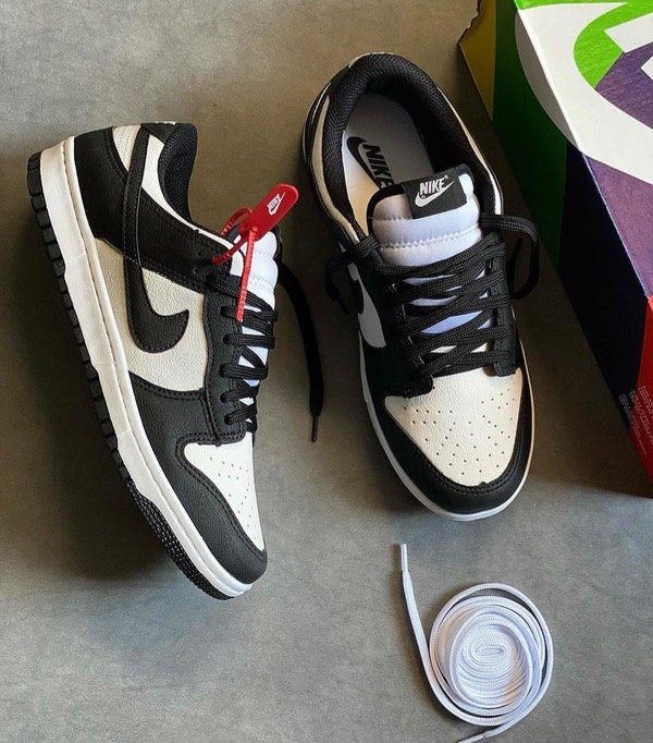 Producto - Nike Dunk Panda Premium