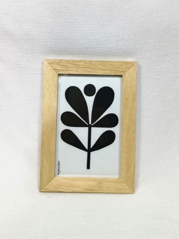 Producto - Cuadros "Gráficos" / Ramita Centro Negra Black