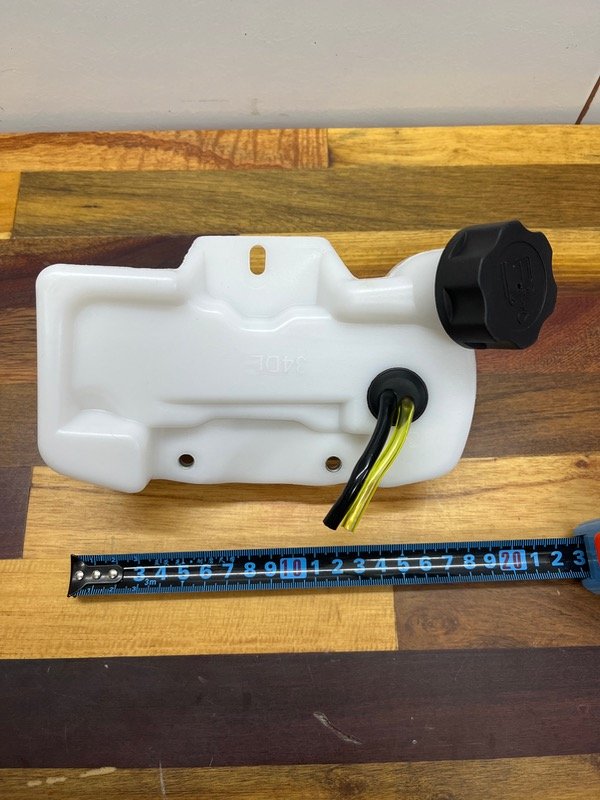 Producto - TANQUE COMBUSTIBLE DESMALEZADORA 43/52cc 2agujeros (RP20046)DES142