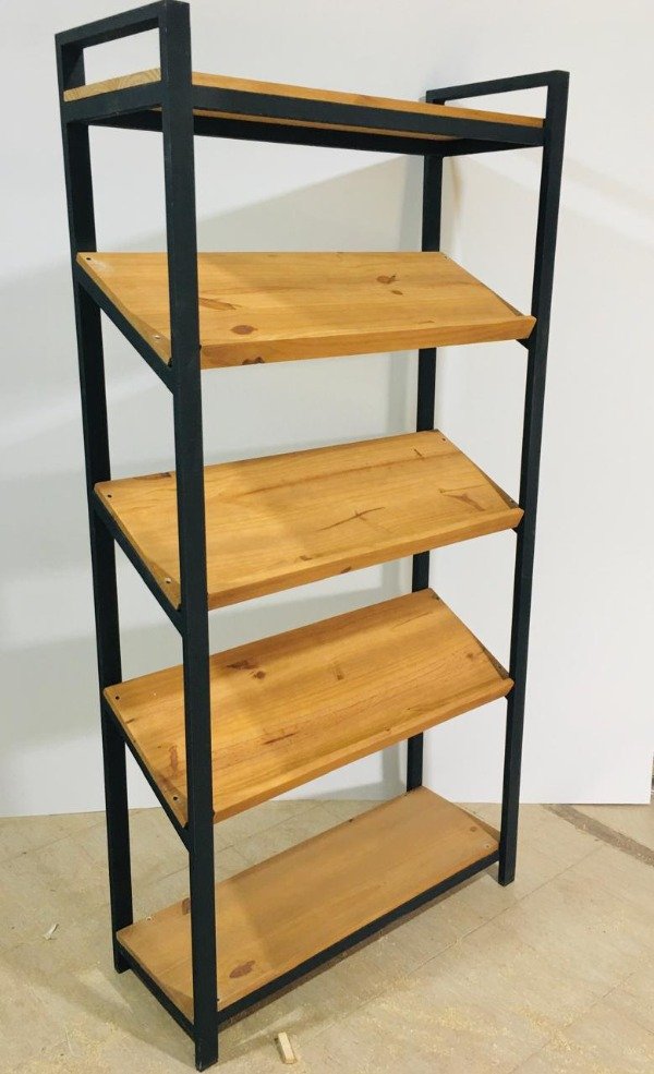 Producto - Estanteria hierro madera 3 estantes inclinados 2 estantes rectos