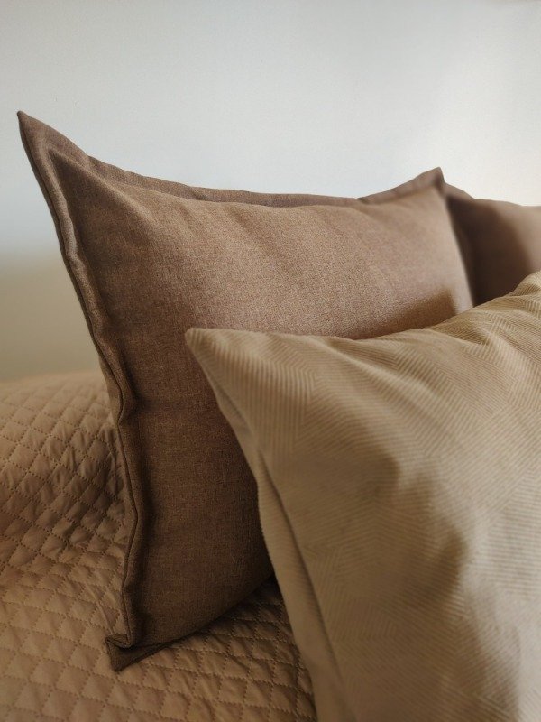 Producto - Almohadón 50x60 - Chocolate - Simil Lino