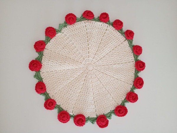 Producto - INDIVIDUAL TEJIDO CROCHET- RAMO DE FLORES