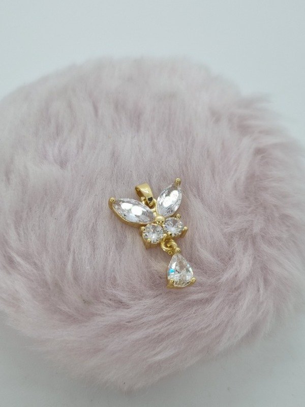 Producto - Dije acero dorado mariposa gema swarovski gota colgante