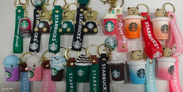 Producto - LLAVERO STARBUCKS  GOMA SURT