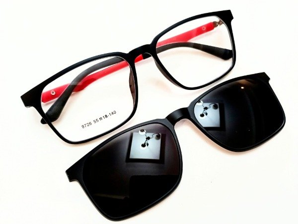 Producto - CLIP 9726 NEGRO CON ROJO