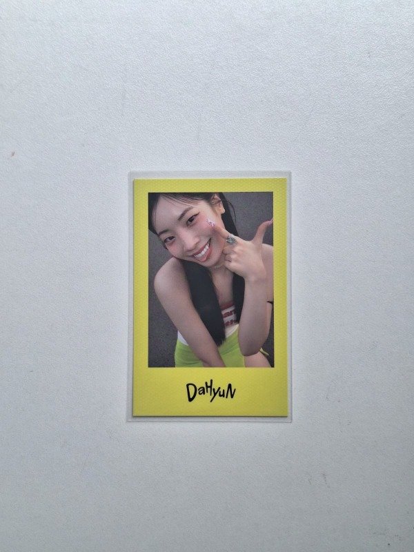 Producto - Dahyun Twice "This is For" NEMO (2)