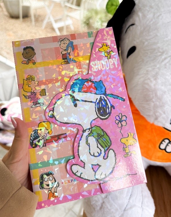 Producto - Cuaderno Snoopy efecto tornasol