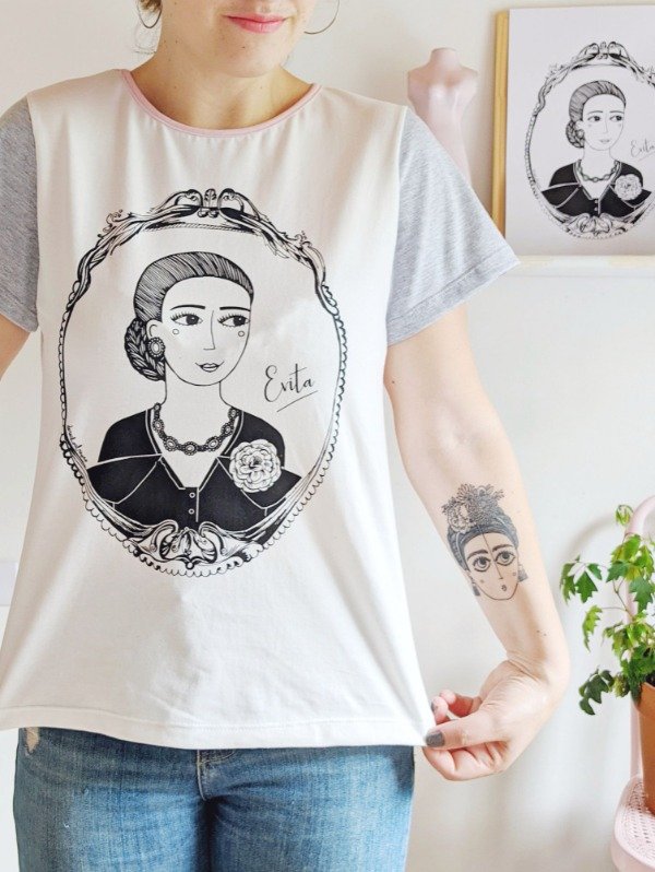 Producto - PREVENTA Remera Evita abanderada  - talle S a XXL-