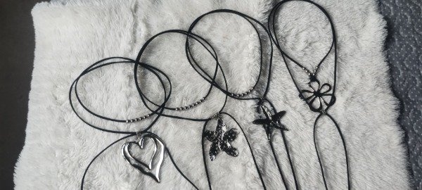 Producto - Choker de gamuza