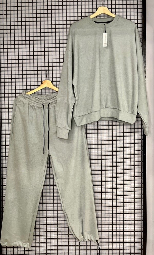 Producto - CONJUNTO PREMIUMS FRIZADO 2