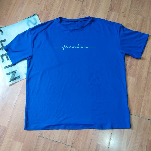 Producto - remera shein elastizada t.XL