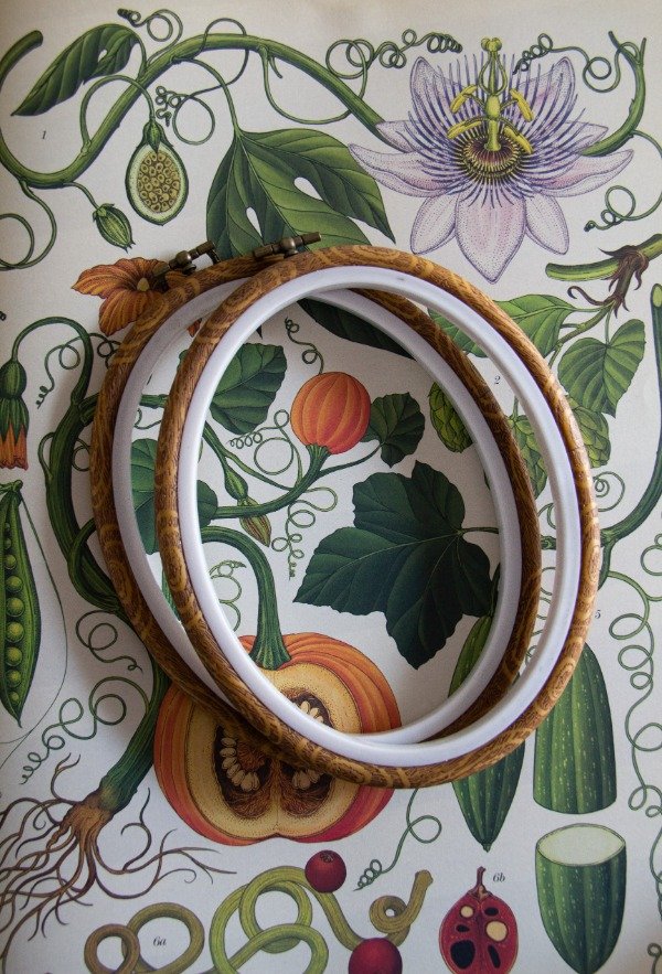 Producto - Bastidor Ovalado símil madera 18x15