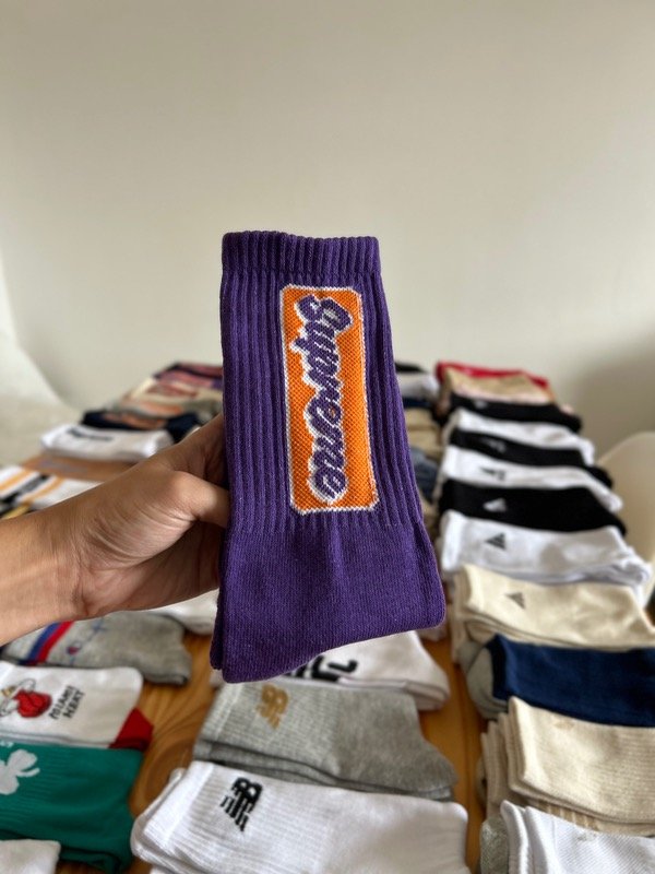 Producto - SUPREME RETRO VIOLETA CON TOALLA EN TALON Y PUNTA EXC