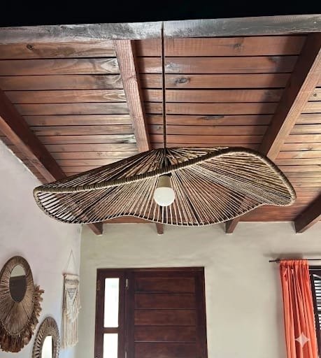 Producto - Porta lámpara "Capelina"