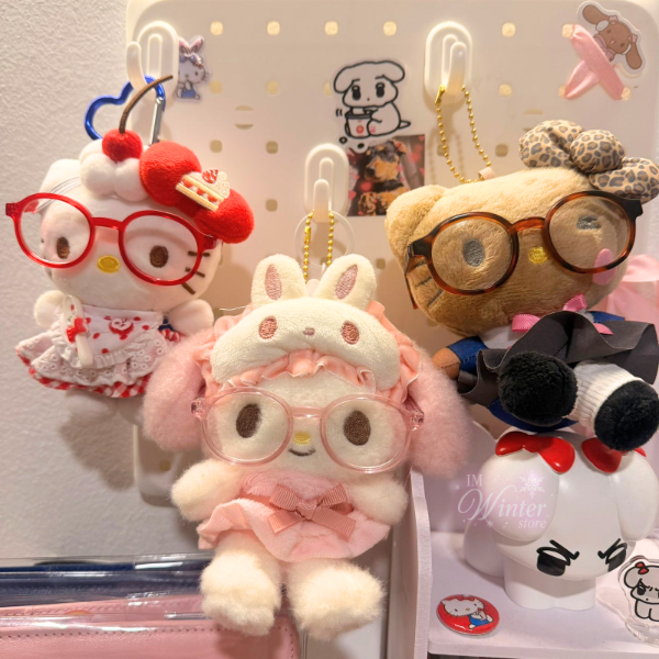 Producto - Llaveros peluche sanrio nerdies