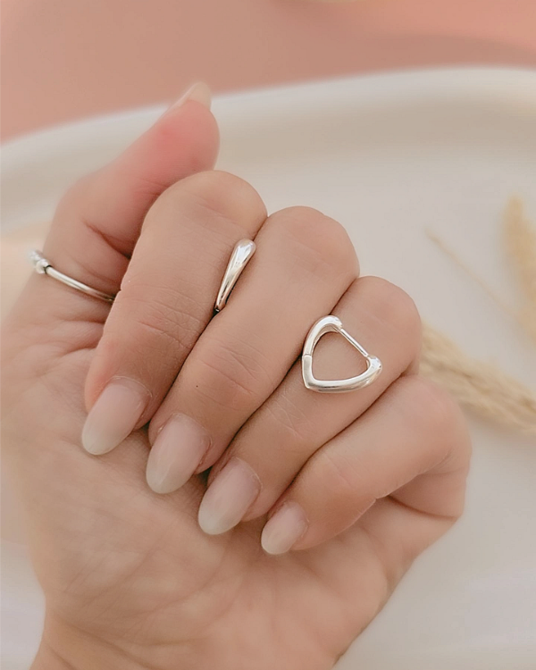 Producto - ARGOLLAS TRIANGLE