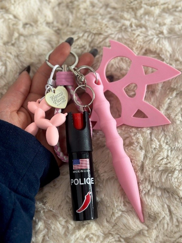 Producto - Kit defensa personal rosa