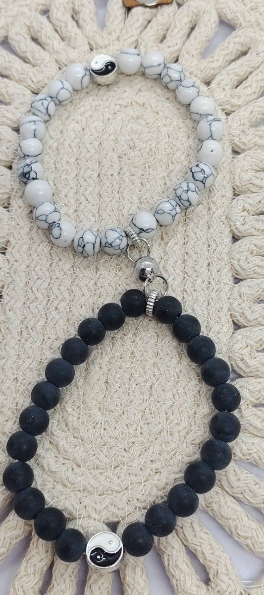 Producto - Pulseras con perlas imantadas