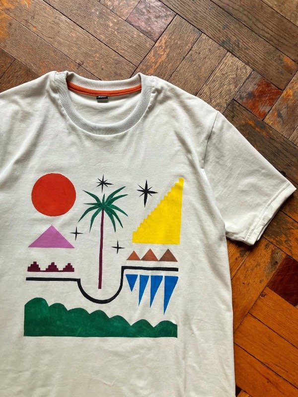 Producto - Remera El Cairo en color blanco