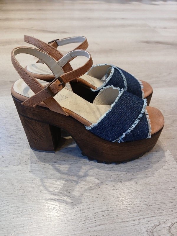 Producto - Sandalia SARKANY (36) Terry
