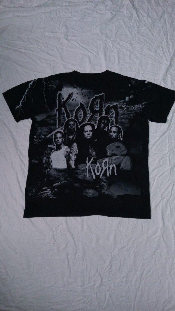 Producto - Korn AOP tee.