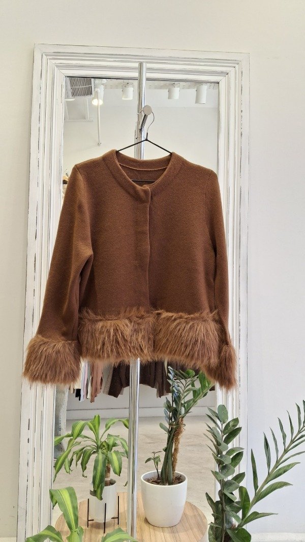 Producto - Saco botón escondido y piel