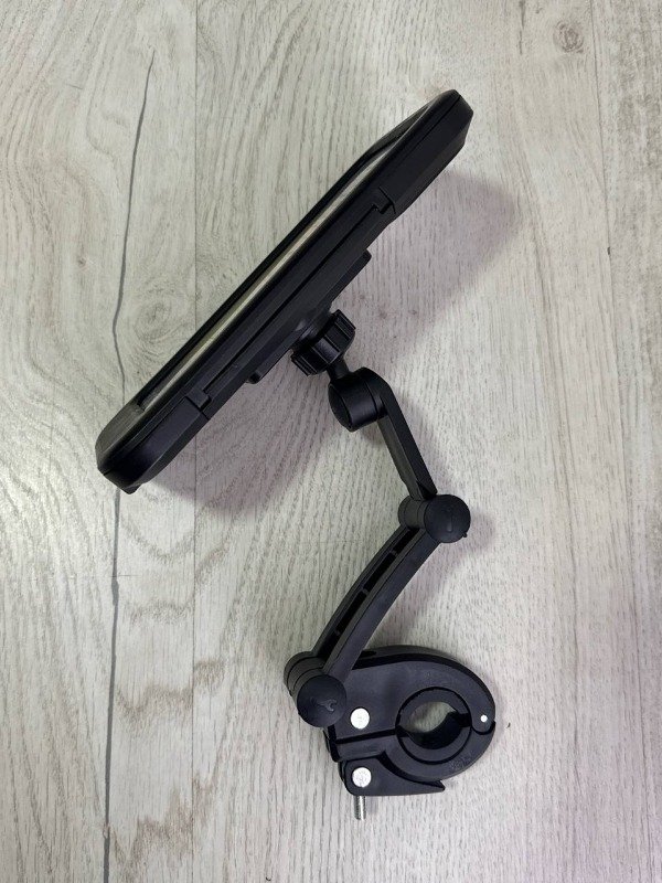 Producto - SOPORTE DE MOTO O BICICLETA ARTICULADO PARA CELULAR - CARCASA