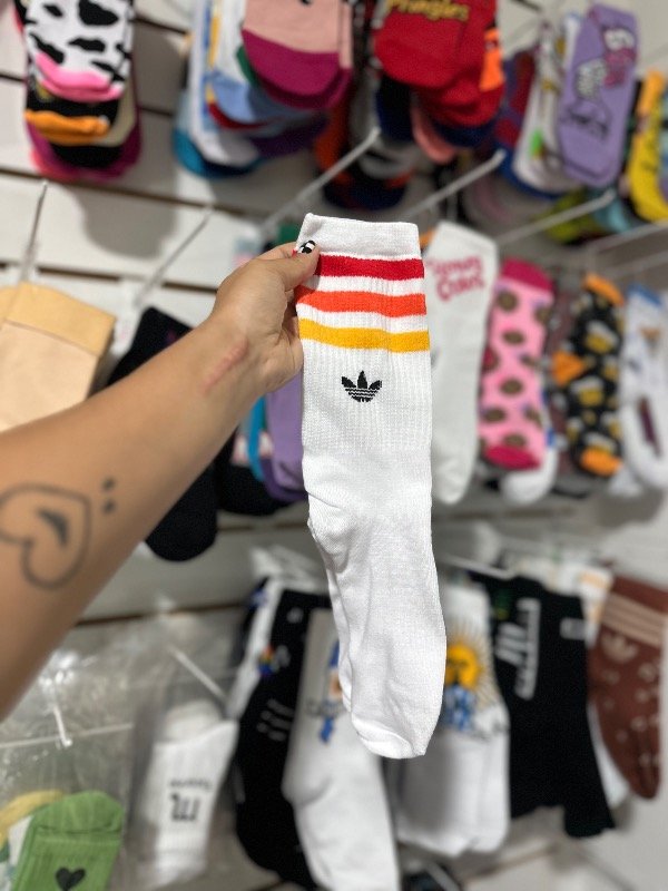 Producto - Adidas rojo-amarillo MD