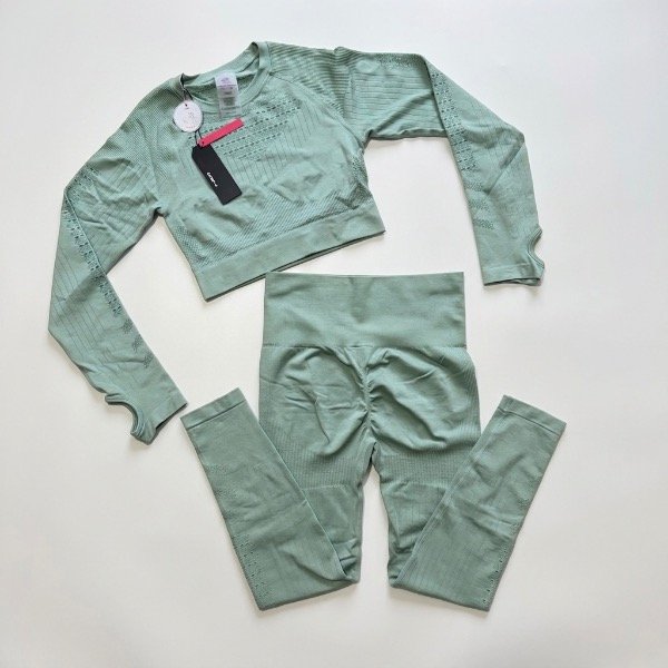 Producto - Conjunto I-run calado Verde T.L