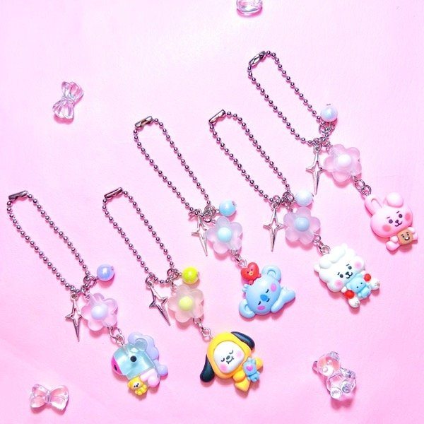 Producto - Dijes BT21 Flowers