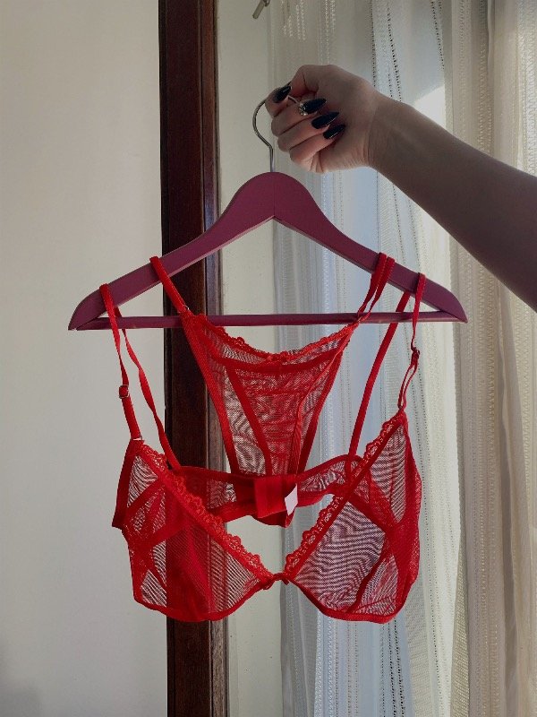Producto - CONJUNTO MICROTUL ROJO