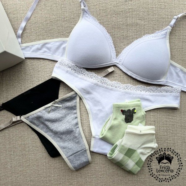 Producto - Box Fridita Triangulo Puntilla