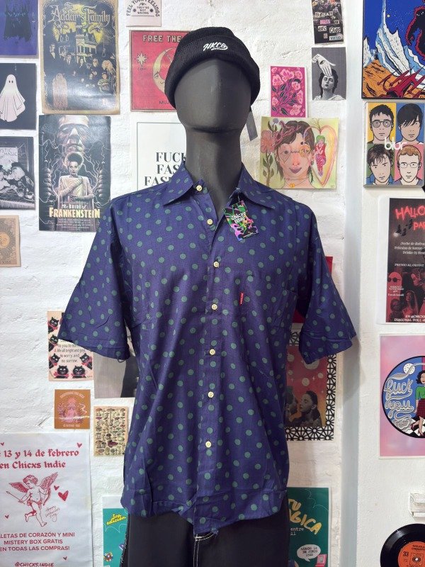 Producto - CAMISA  LUNARES