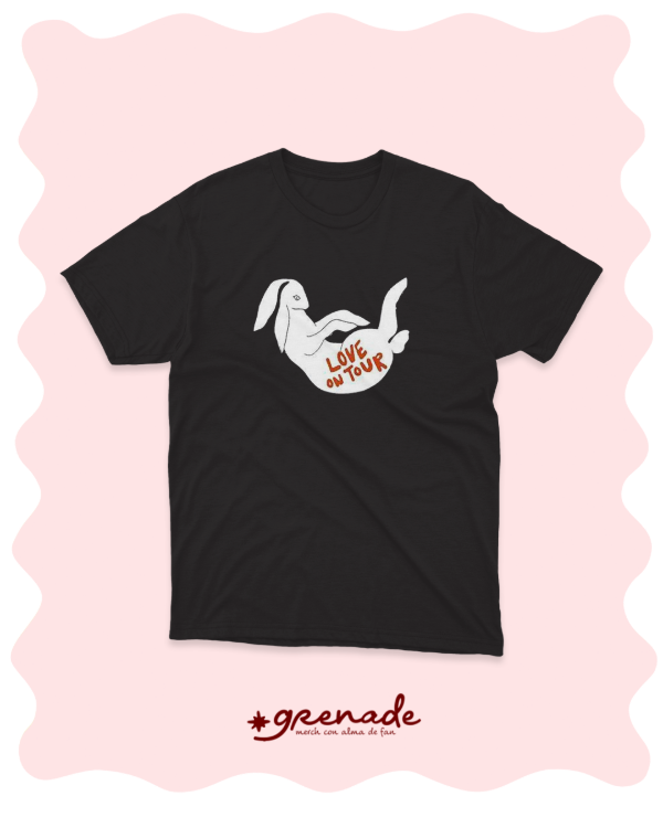 Remera "love on tour"