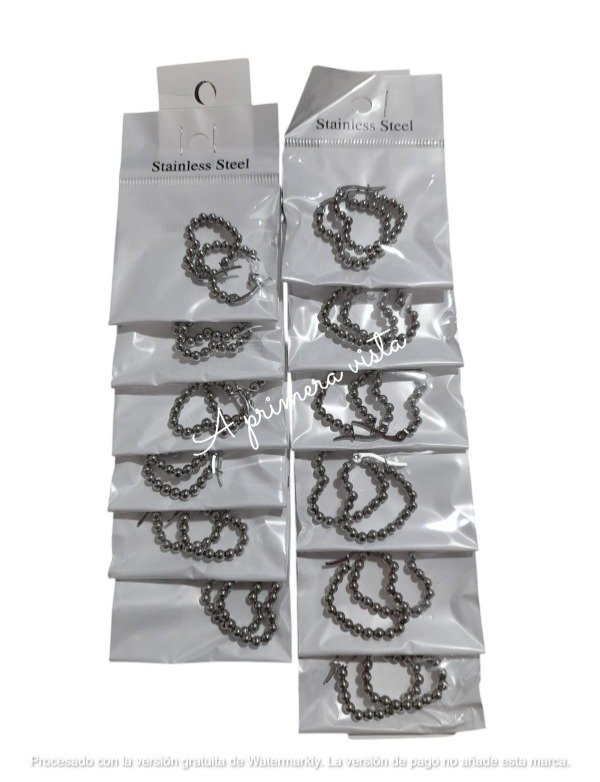 Producto - Aros corazon con bolitas p/par