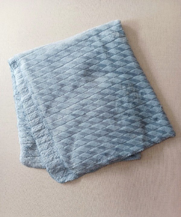 Producto - Manta Piel Lisa Besu