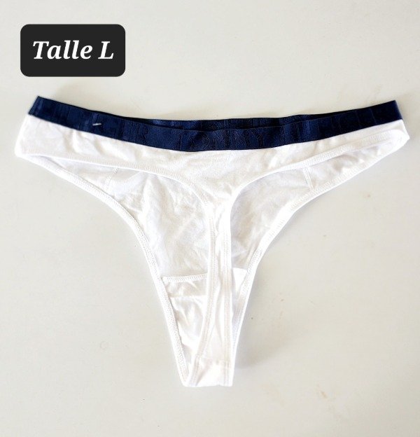Producto - Panty Tommy Hilfiger cola less talle L blanca