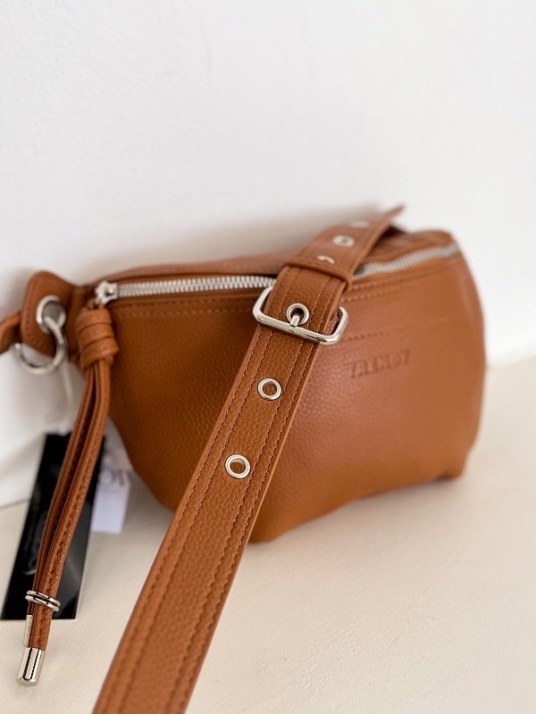 Producto - Riñonera Trendy Suela