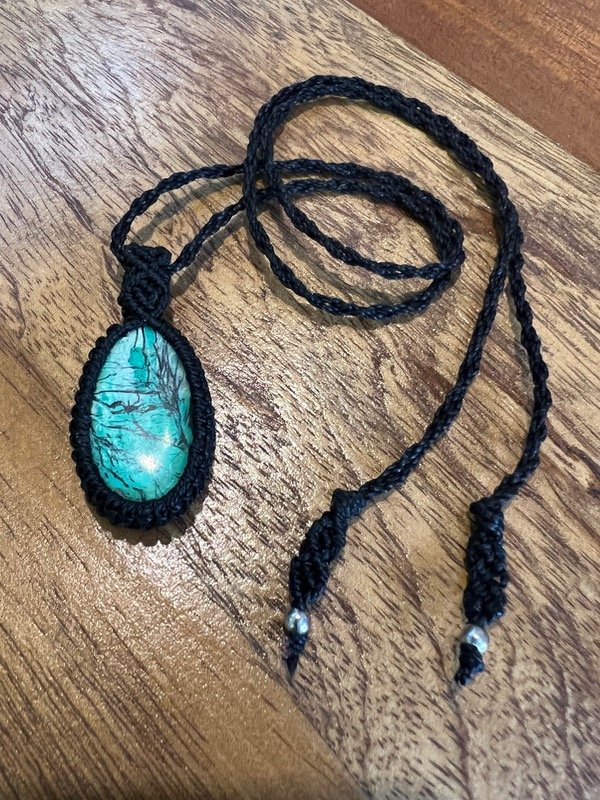 Producto - Collar macramé con Crisocola