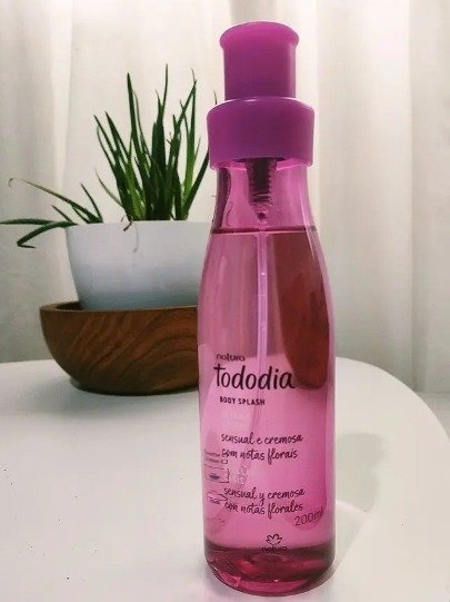 Producto - Body Splash Avellana y Casis 200 ml - 1