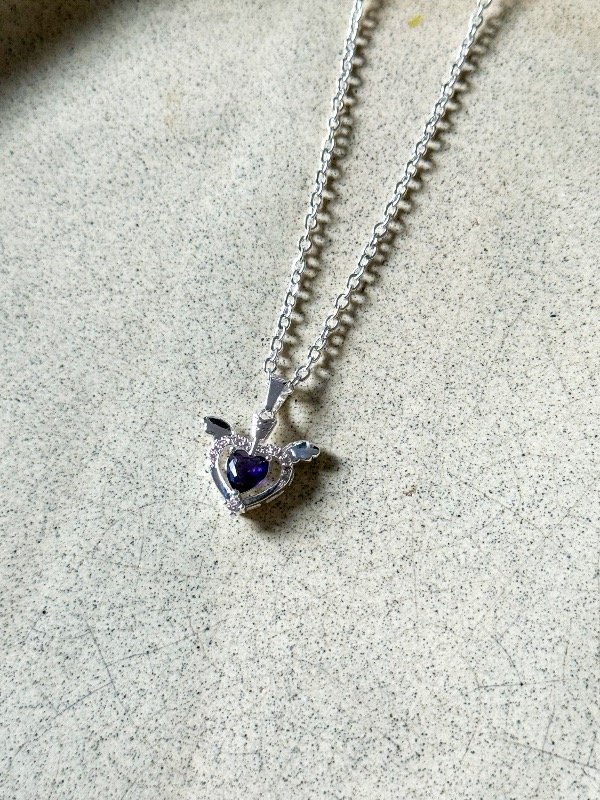 Producto - Conjunto acero blanco micro pave corazón lila alas