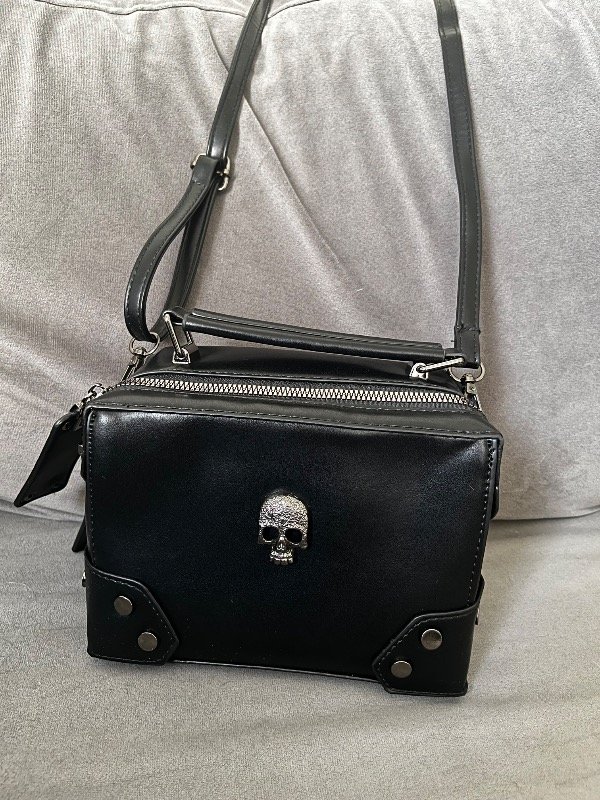 Producto - Cartera Skull