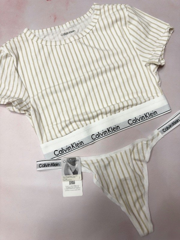 Producto - Conjunto Calvin Klein 01453