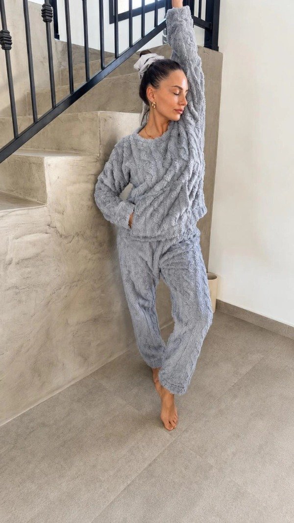 Producto - CONJUNTO ABRIGADO CANGURO GRIS
