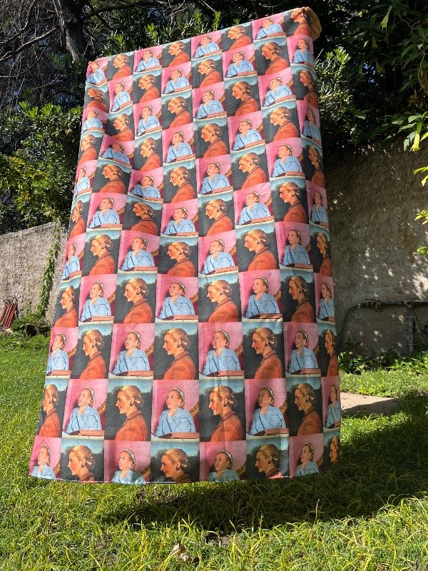 Producto - Última lona Evita